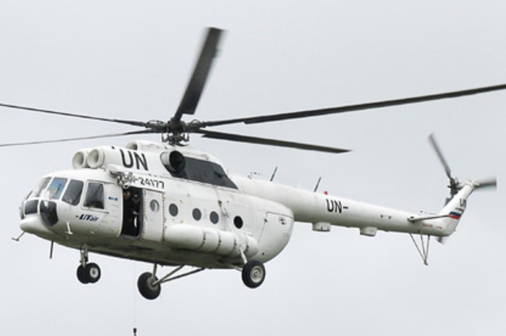 В аеропорту Кабула розграбували вертоліт, що належить російській авіакомпанії