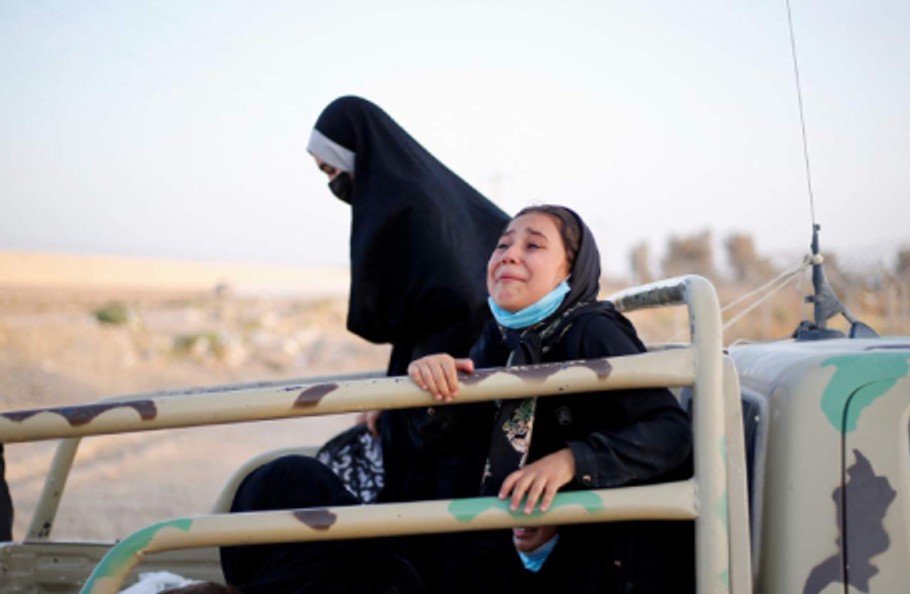 Таліби заборонили жінкам в Афганістані працювати і виходити на вулицю «з метою безпеки»