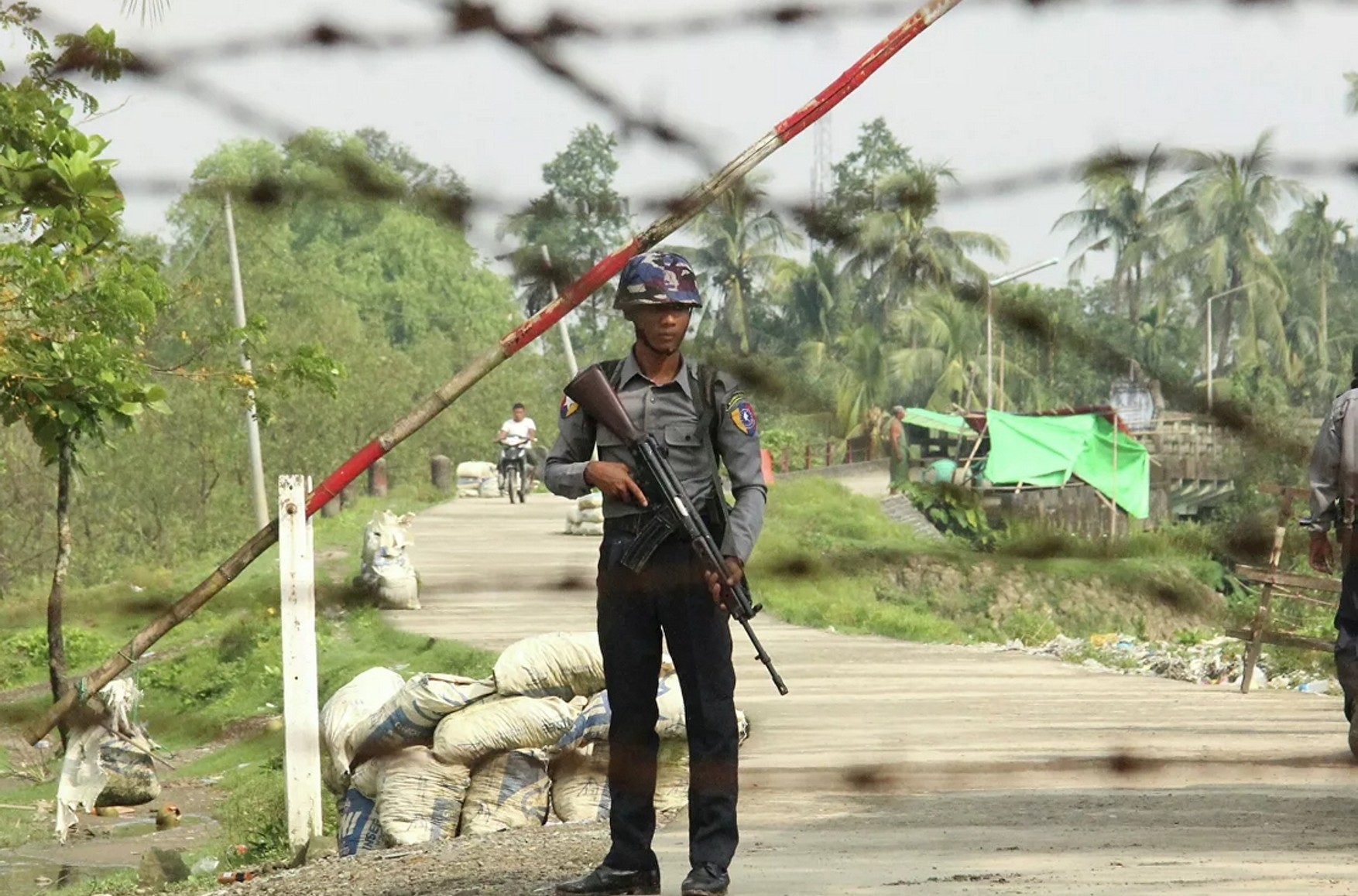 У М'янмі військові заарештували двох журналістів, які співпрацювали з «Голосом Америки» і Бі-Бі-Сі