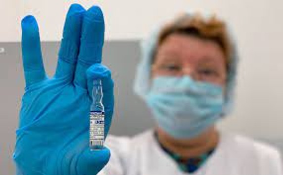 Роботодавці Петербурга намагалися змусити вакцинуватися від коронавируса кожного п'ятого працюючого жителя - дослідження