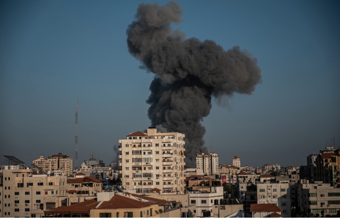Ізраїльські військові атакували об'єкти руху ХАМАС в секторі Газа
