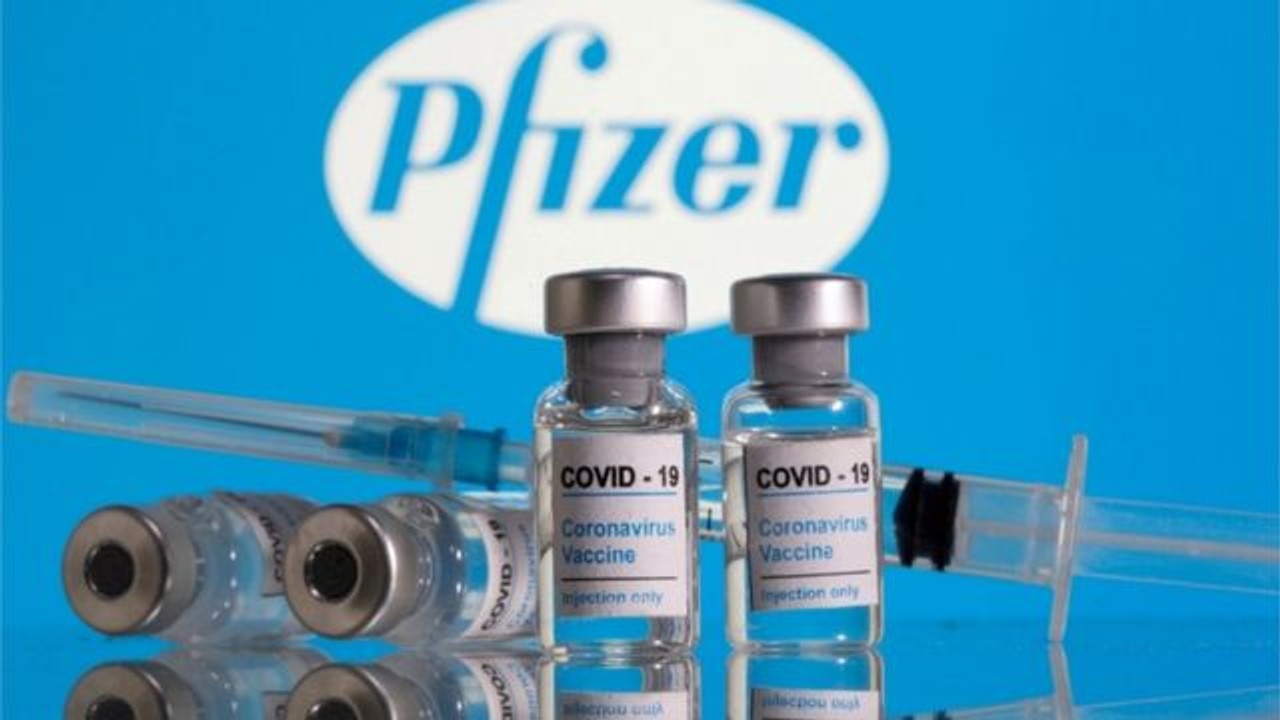 Регулятор США остаточно схвалив до застосування вакцину від коронавируса компанії Pfizer