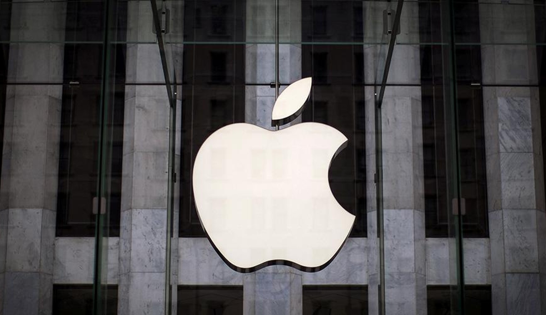 ФАС видала Apple попередження через заборону інформувати користувачів про інші способи оплати