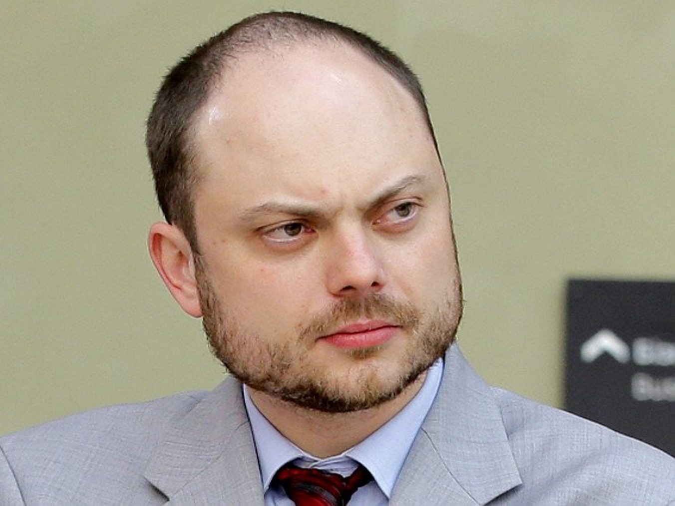 Суд відхилив скаргу Кара-Мурзи на бездіяльність СК РФ при розслідуванні замахів на нього
