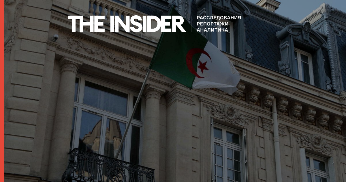 Алжир відкликав посла з Франції після слів Еммануеля Макрона про «переписування історії»