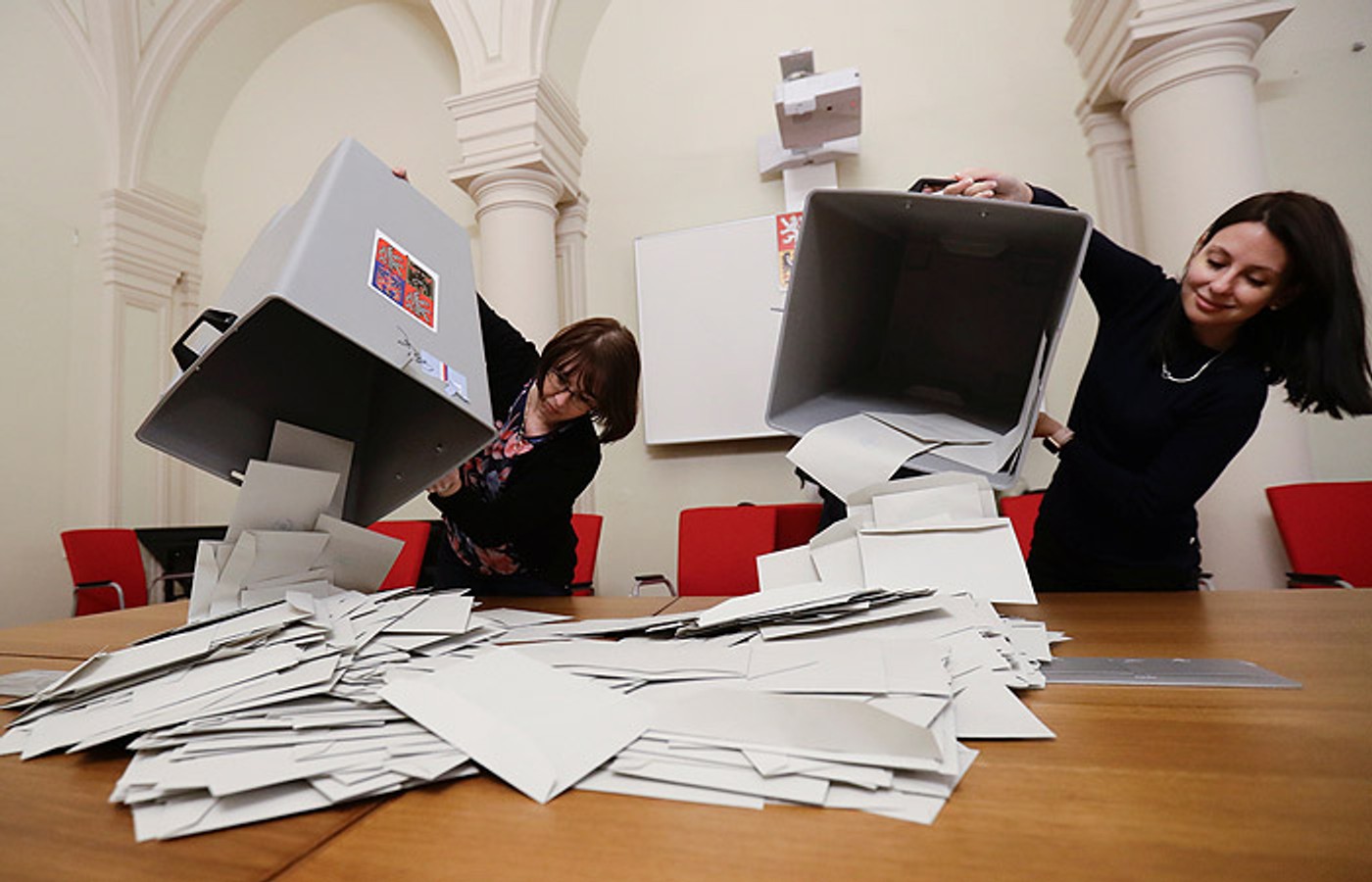 Рух прем'єра Бабіша програло парламентські вибори в Чехії. Перемогу здобула ліберальна коаліція «Разом»