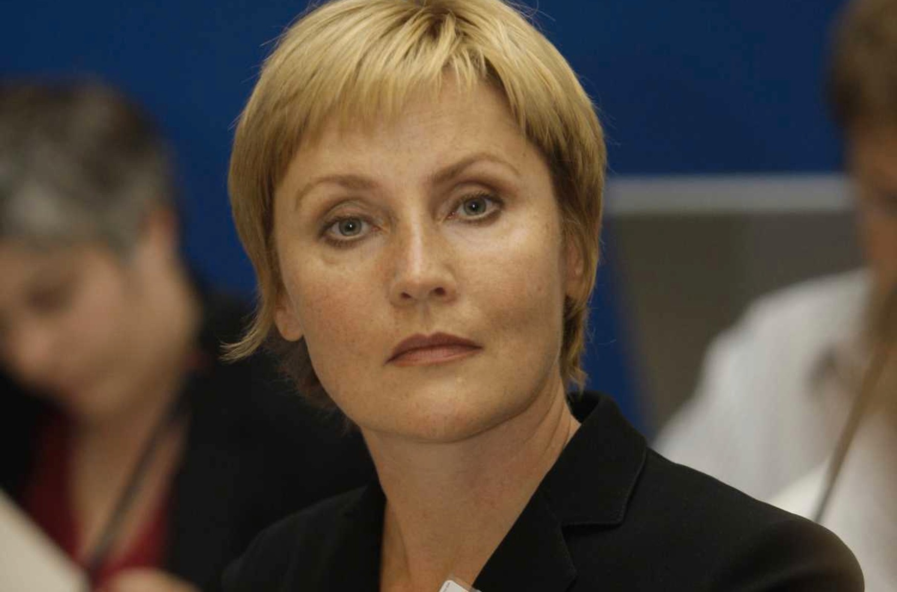 «Это ― война». Ушедшая с Первого канала Жанна Агалакова назвала оставшихся работать коллег «заложниками» и осудила «ковровые санкции»