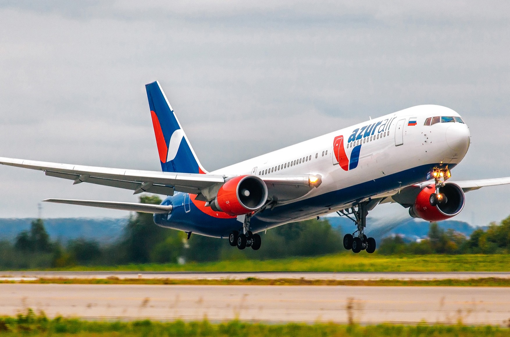 В Ростуризме подтвердили отмену авиакомпанией AZUR air вывозного рейса из Египта в РФ из-за санкций