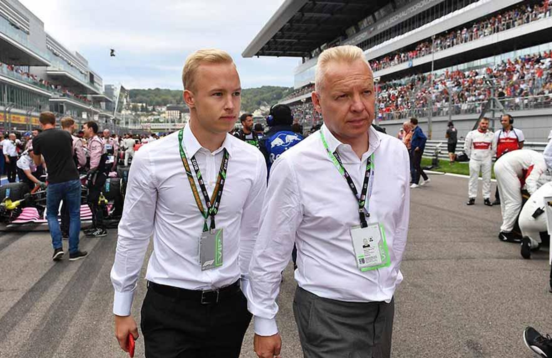 На Сардинии арестована вилла миллиардера Мазепина и его сына — гонщика «Формулы-1»