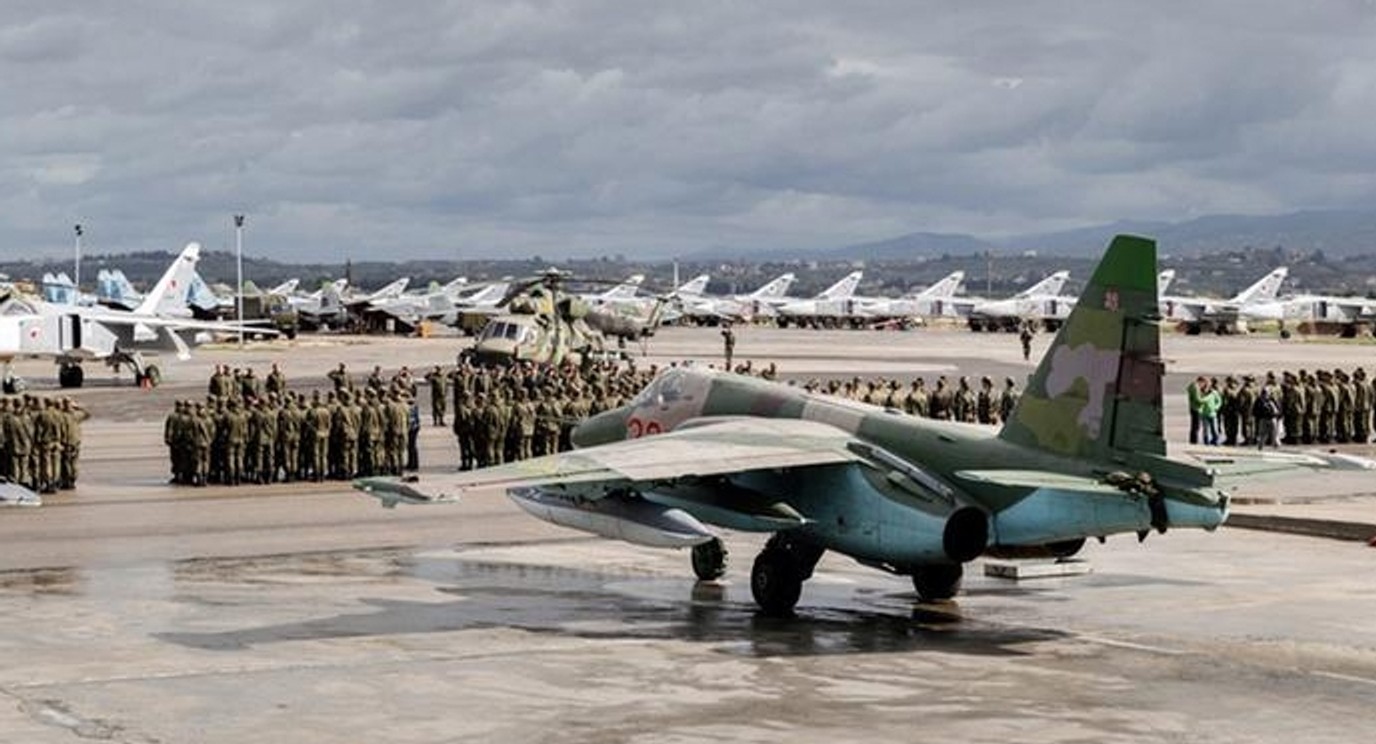 Турция закрыла небо для российских самолетов, направляющихся в Сирию. Там вербуют наемников для участия в войне в Украине