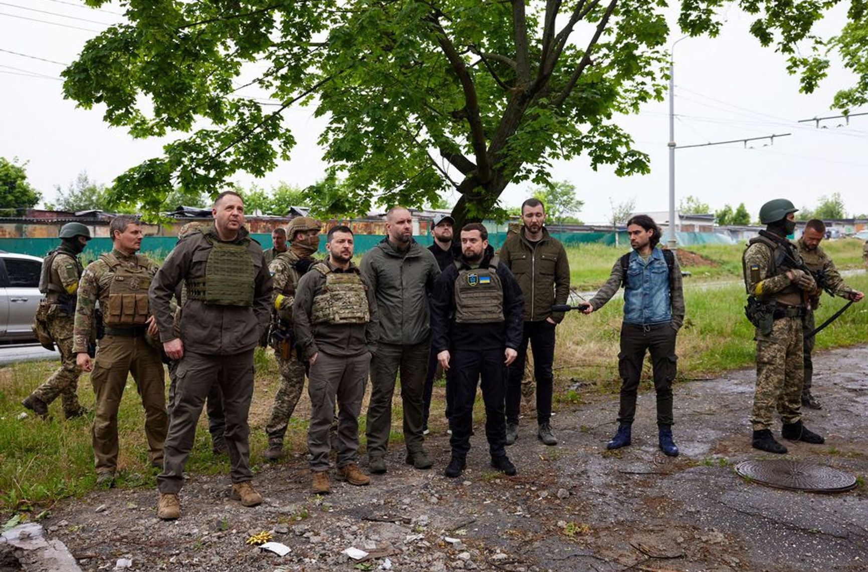 Зеленский на фронте: президент Украины приехал на передовую в Харьковскую область — фото