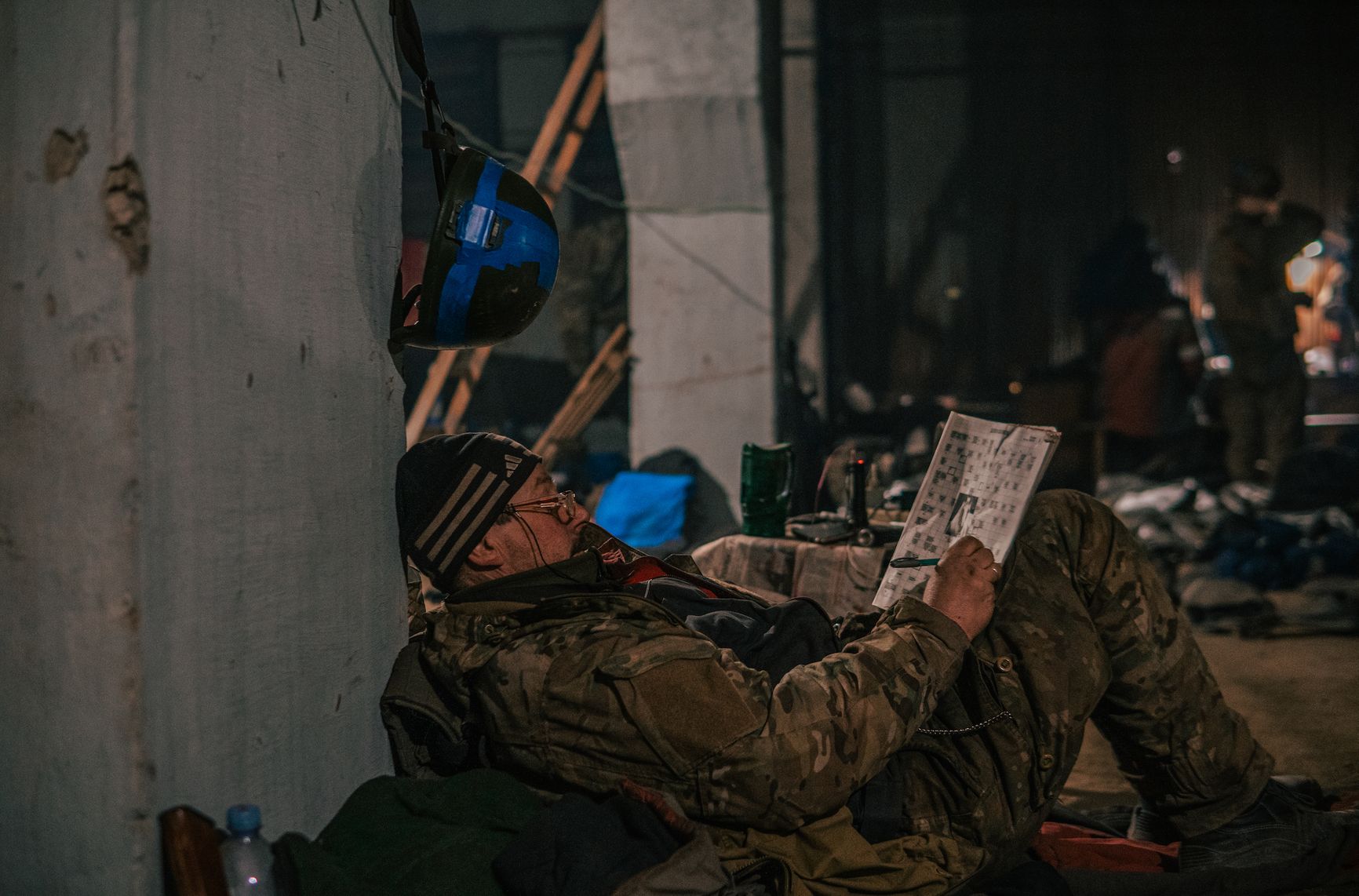 «Глаза „Азовстали“», фотограф Орест опубликовал последние фото с завода. Он готовится к плену