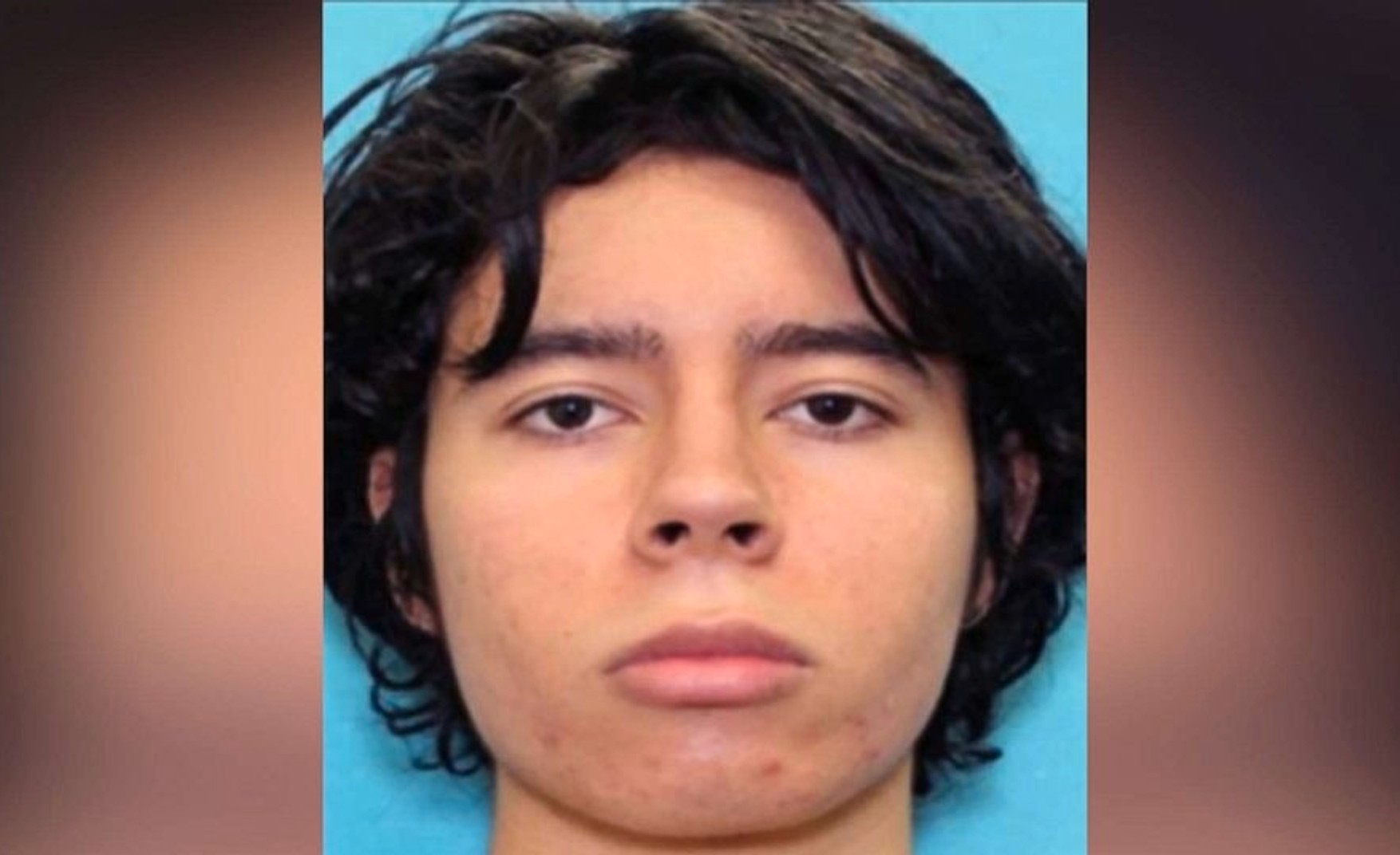 В Техасе 18-летний школьник открыл стрельбу в младшей школе и убил минимум 21 человека