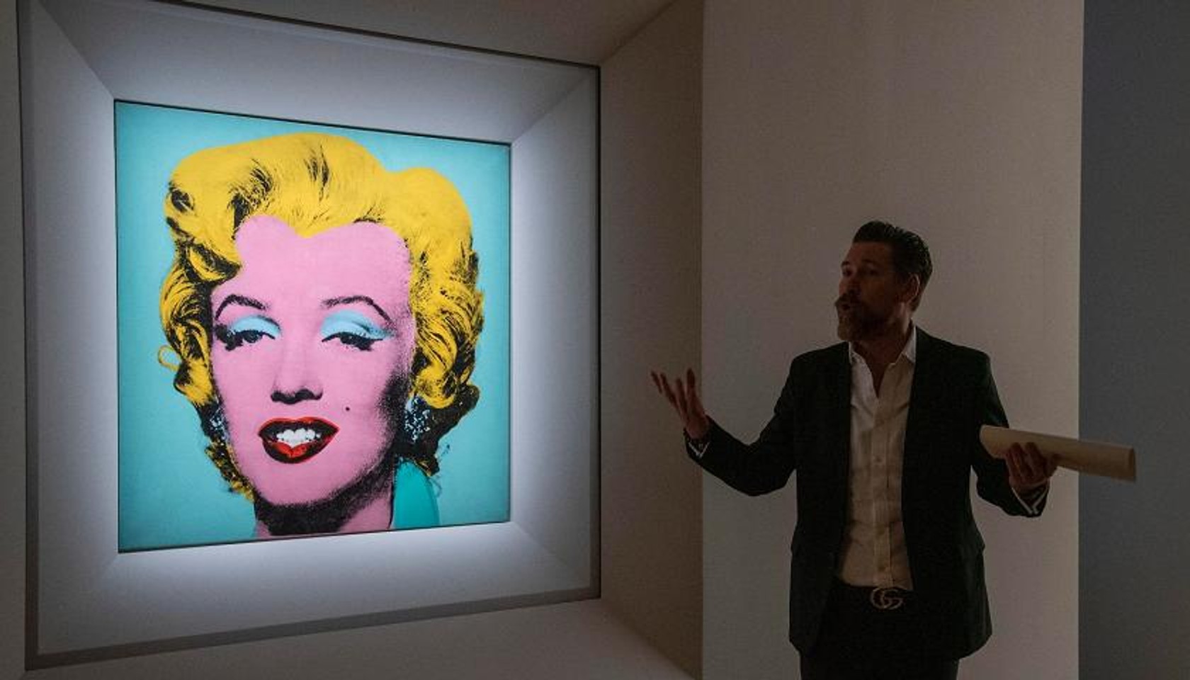 Портрет Мэрилин Монро работы Энди Уорхола продали за рекордные $195 млн