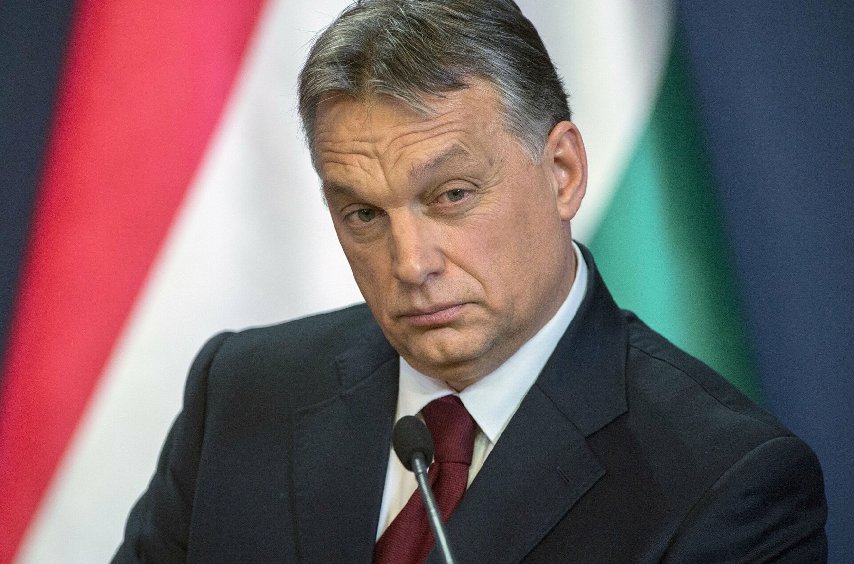 Politico: Евросоюз может предложить Венгрии денежную компенсацию за отказ от российской нефти