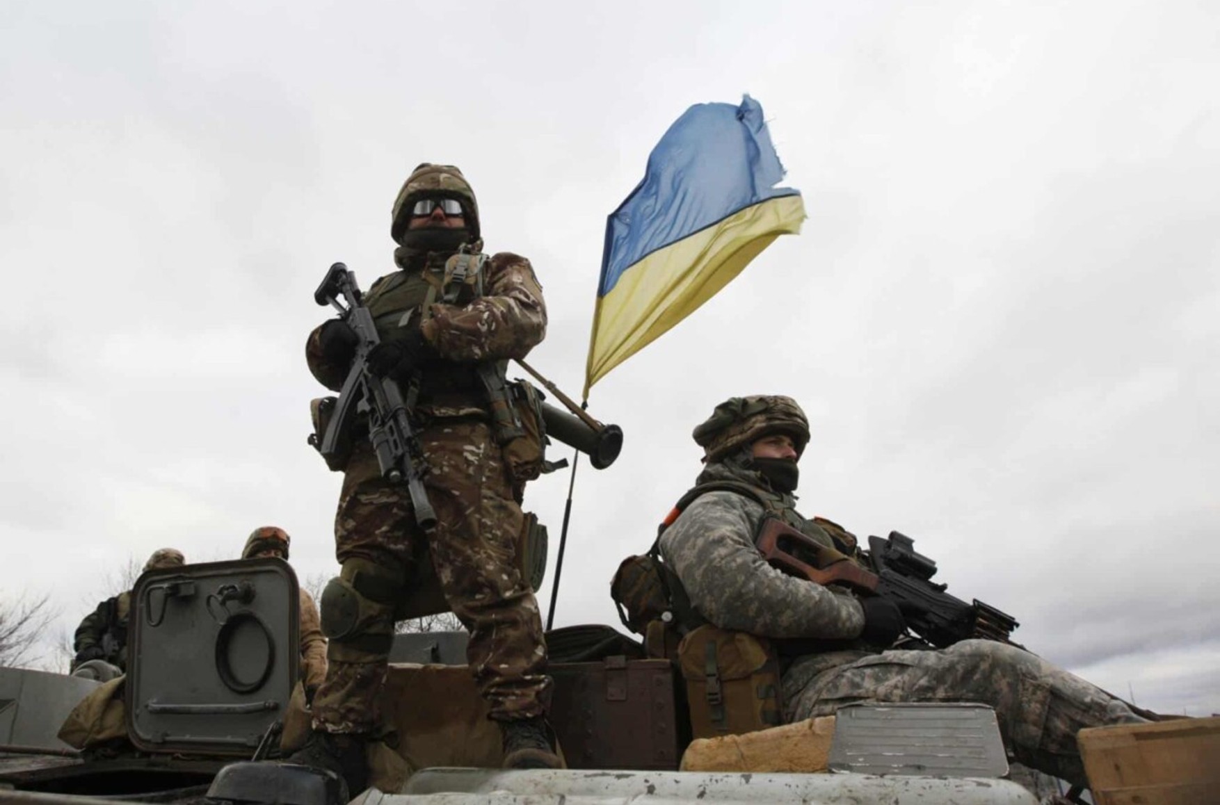 «Украинская армия уже способна отбросить войска РФ от Харькова, но на масштабное контрнаступление сил еще нет». Эксперты о новом этапе войны