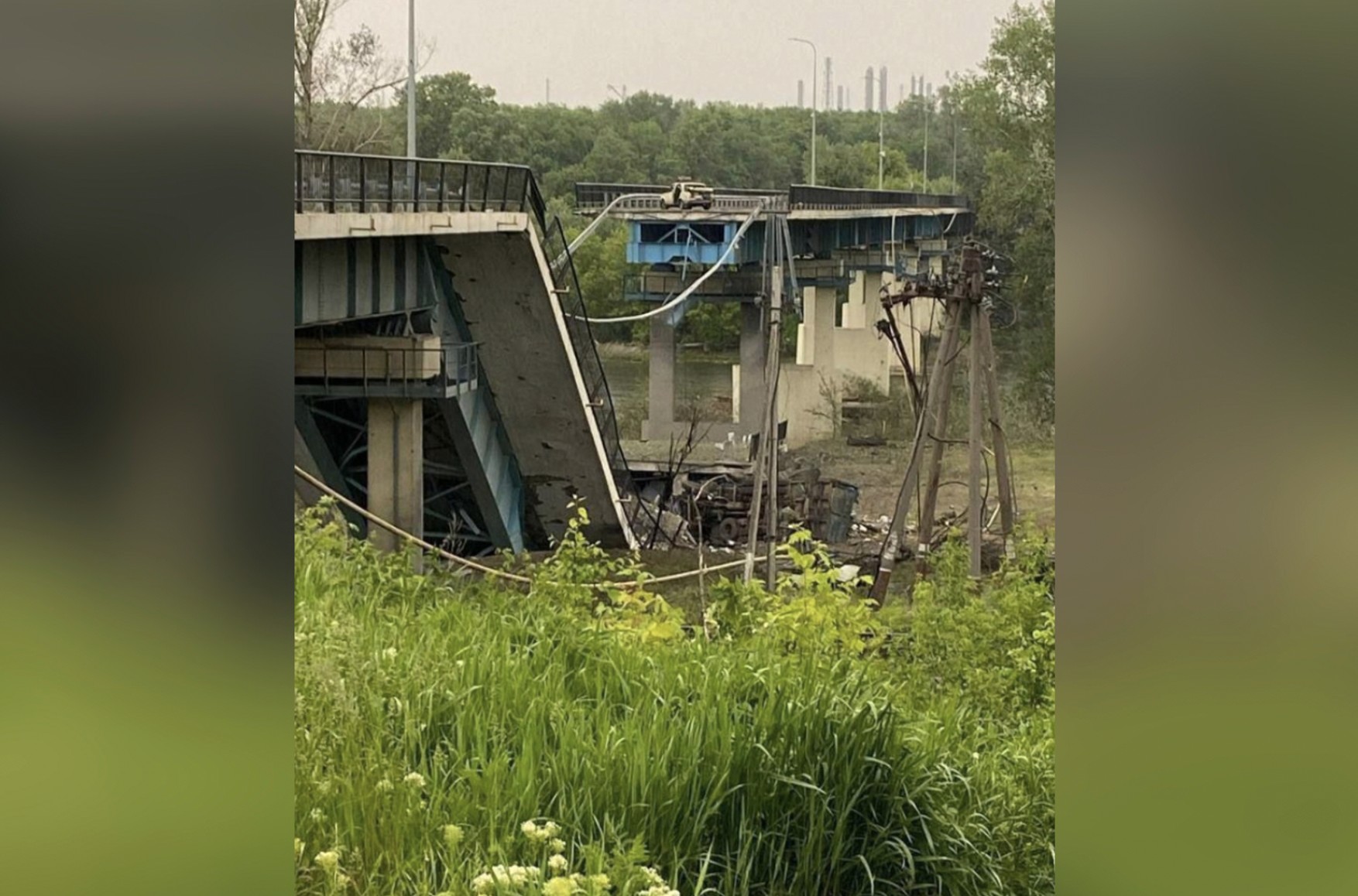 Российские войска во второй раз разрушили мост между Северодонецком и Лисичанском — глава Луганской ОВА