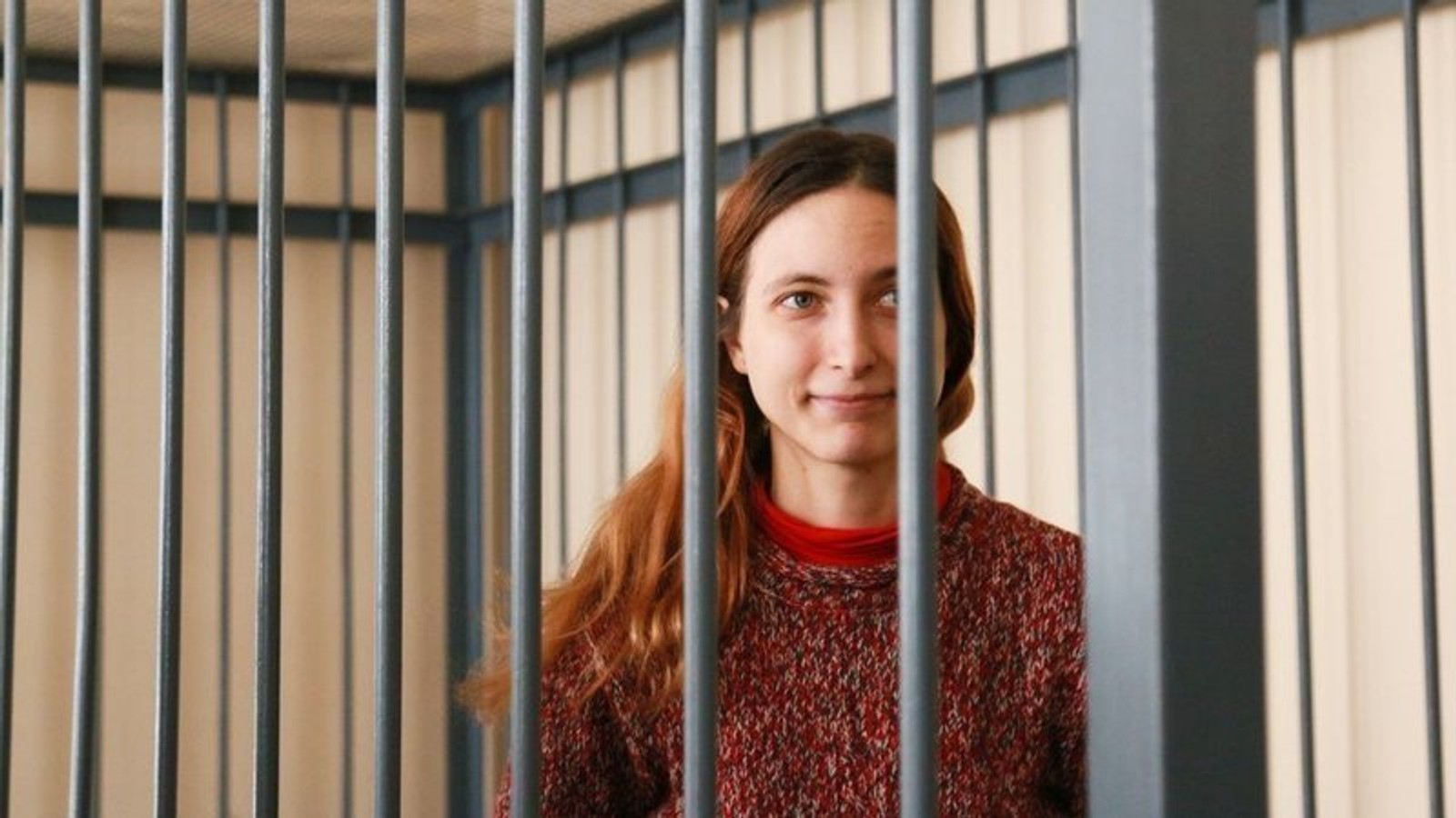 Художницу Сашу Скочиленко, арестованную за антивоенную акцию, на несколько недель отправили в психиатрическую больницу на экспертизу