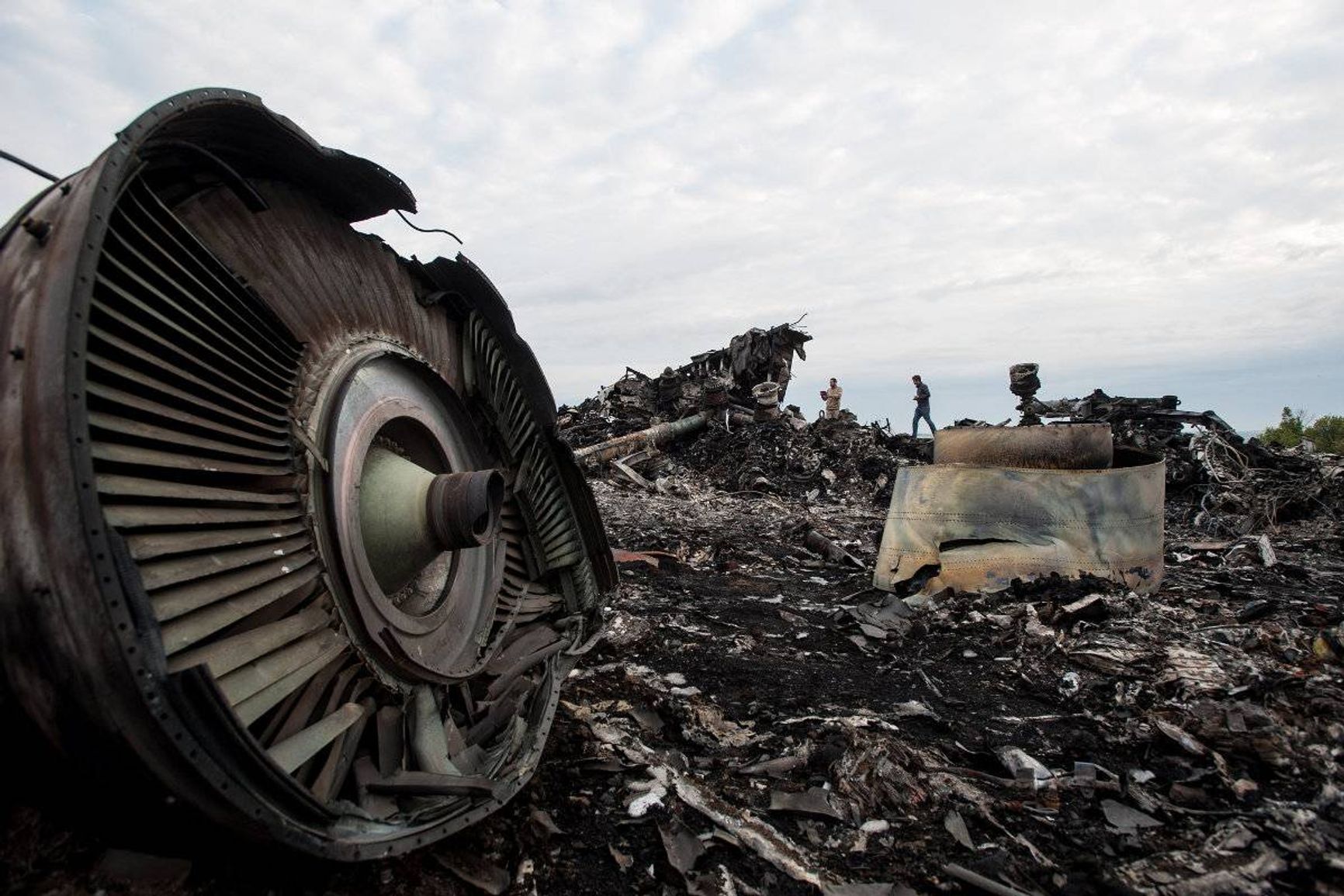 Украина и Молдова — кандидаты в ЕС, доклад о сбитом Россией MH17, иск Украины в ЕСПЧ против РФ. Главное за день