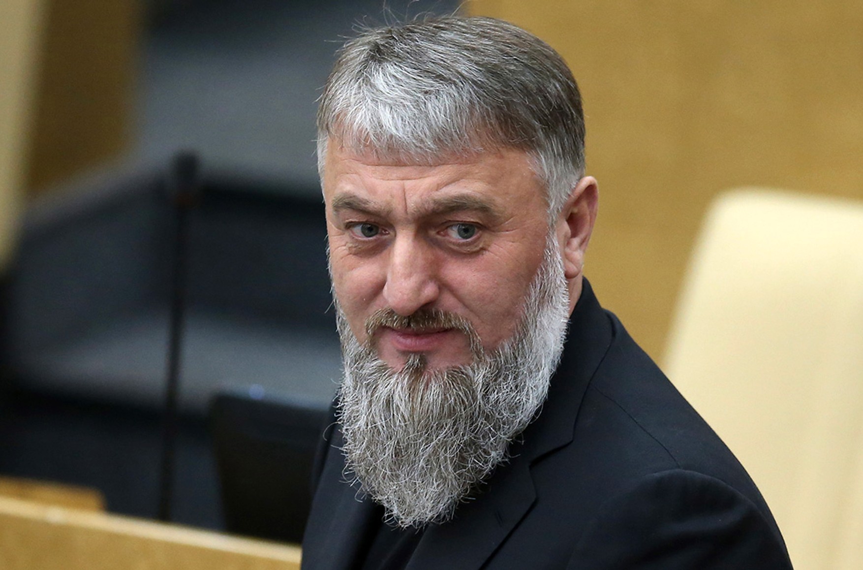 Адама Делимханова, угрожавшего отрезать головы семье судьи Янгулбаева, хотят назначить первым замглавы Комитета Госдумы по безопасности