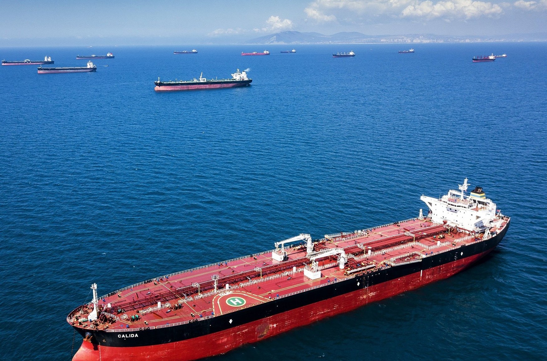 Мировой рынок танкеров столкнулся с небывалым ажиотажем из-за России