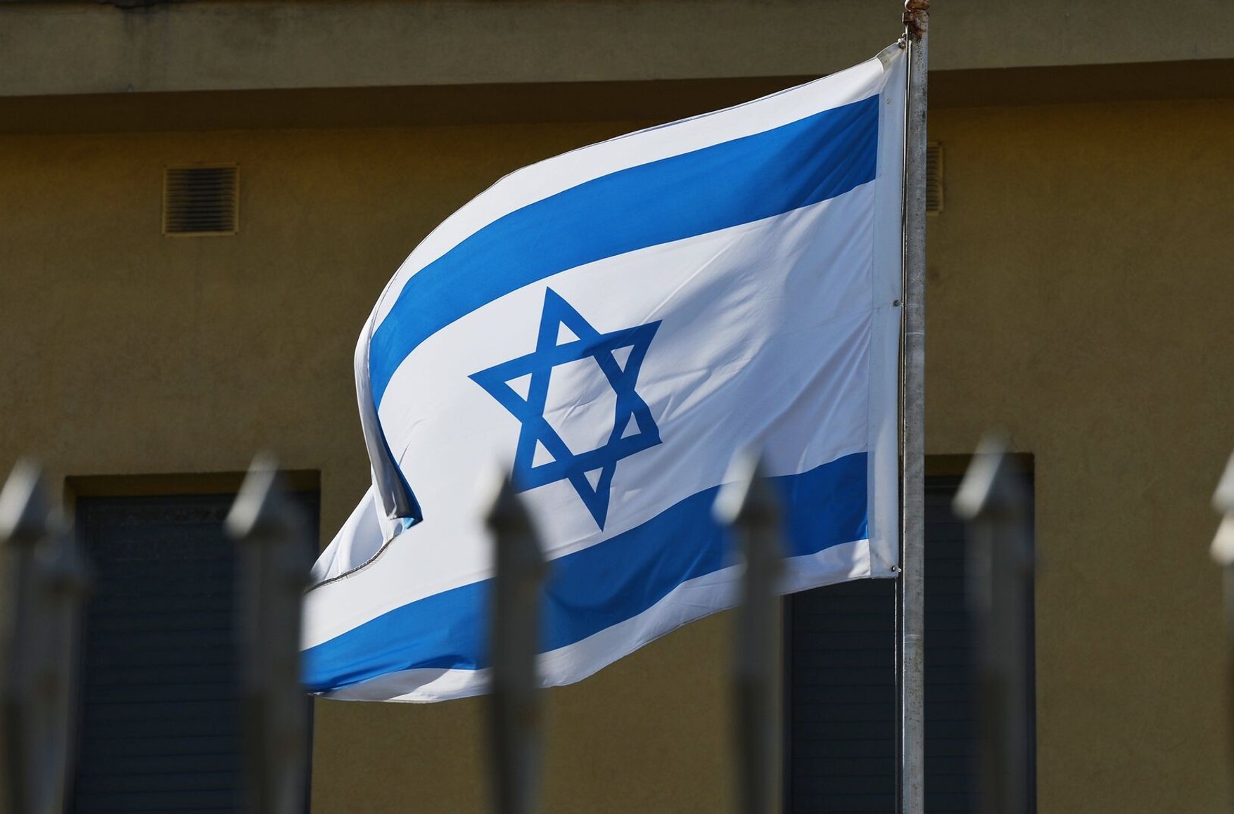 «Прослушка «Сохнута» и попытки ликвидировать его в РФ — намек Израилю, что не стоит поддерживать Украину оружием» — израильский политолог 