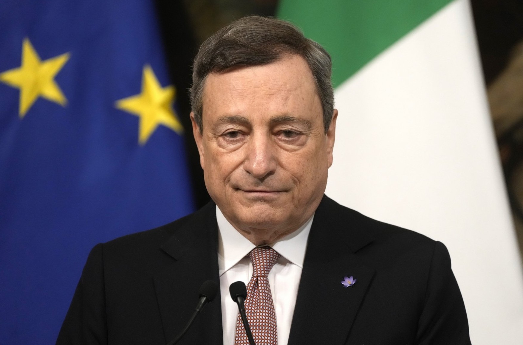 Премьер-министр Италии официально ушел в отставку