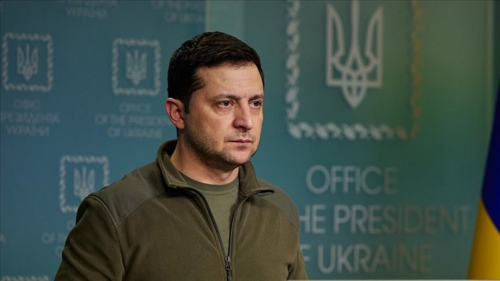 Зеленский подтвердил отвод войск Украины от Лисичанска