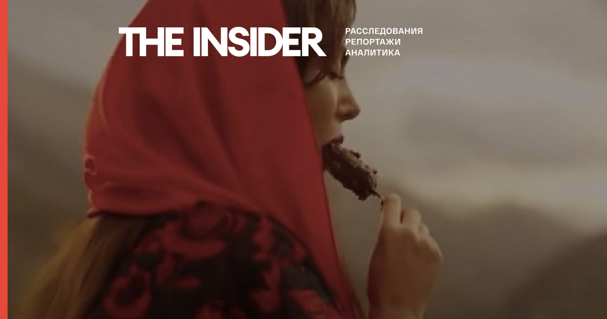 В Иране женщинам запретили сниматься в рекламе из-за ролика, где девушка с покрытой головой едет на машине и ест мороженое