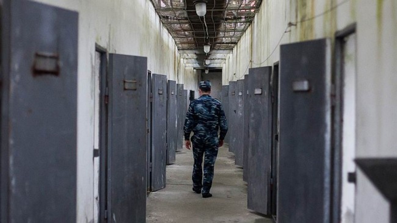 «Медиазона»: Еще одна партия заключенных поехала воевать в Украину. Это 170 человек из колонии под Тулой