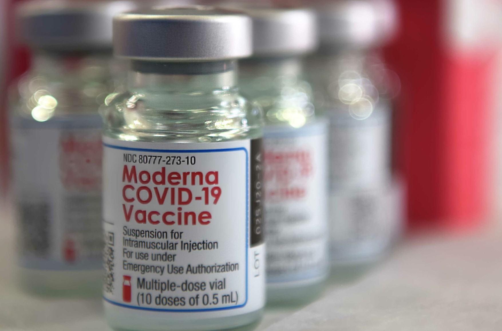 Moderna подает в суд на Pfizer/BioNTech за нарушение патентных прав на вакцину от COVID-19