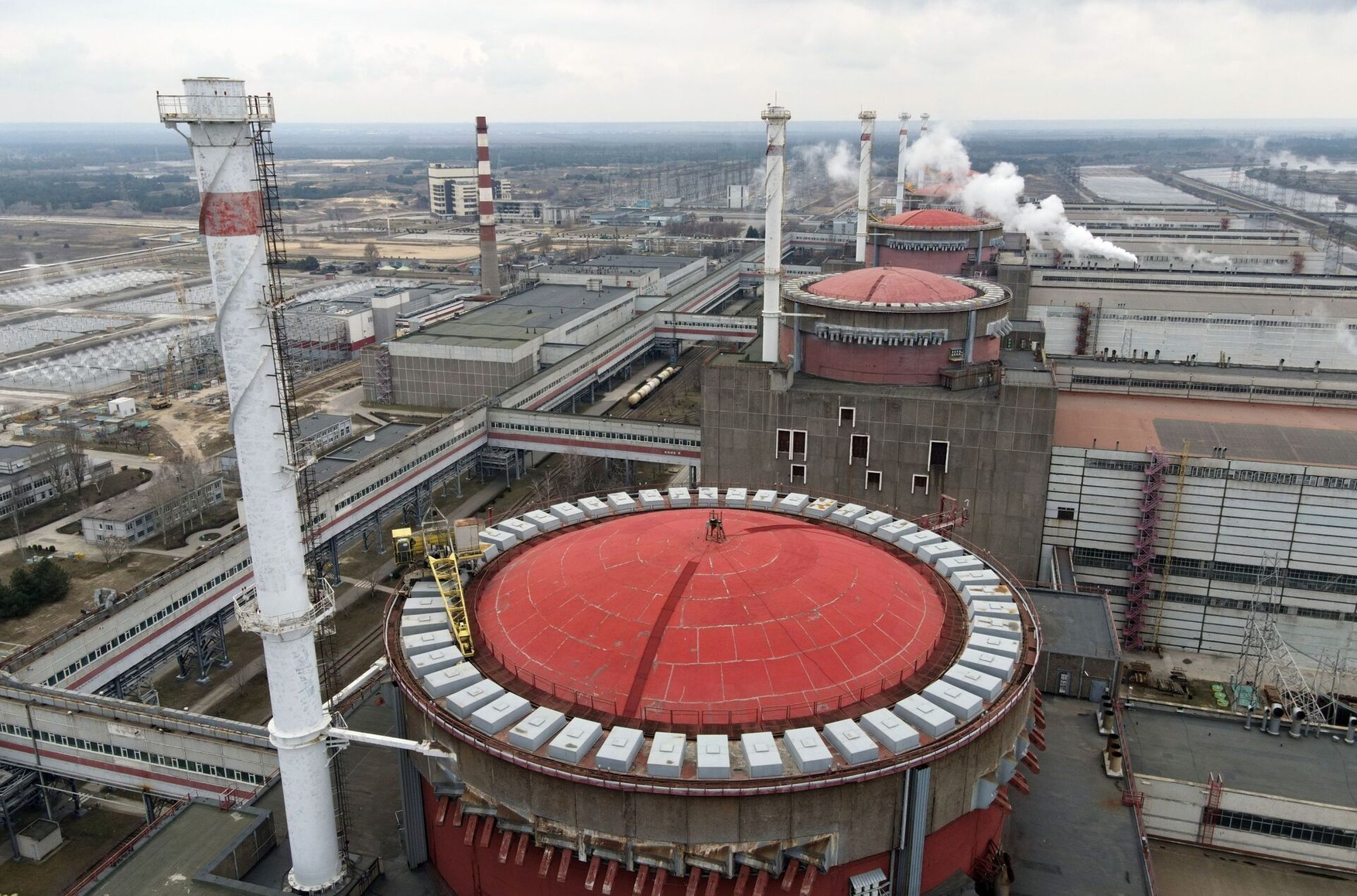 Обстрел Запорожской АЭС может привести к ядерной катастрофе — гендиректор МАГАТЭ