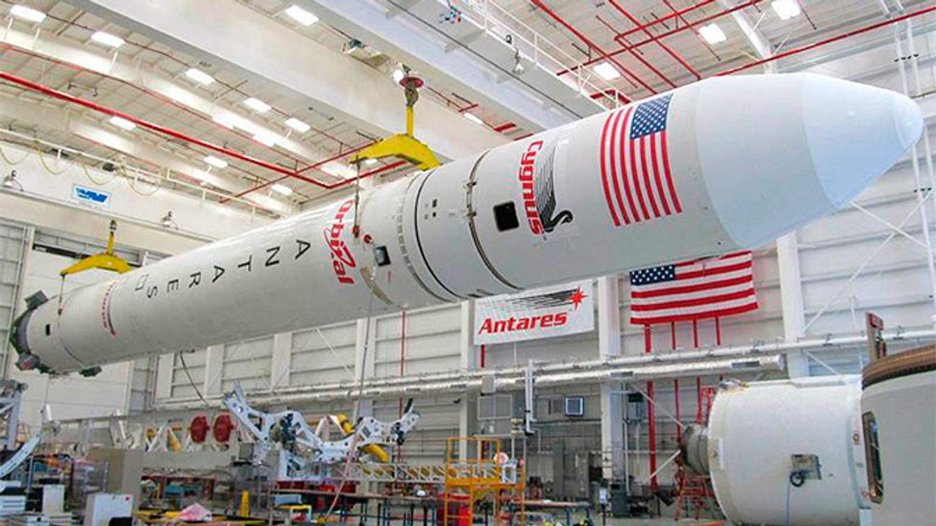 Из-за войны Россия и Украина теряют крупные контракты: Northrop Grumman заменит двигатели в ракетах Antares на американские