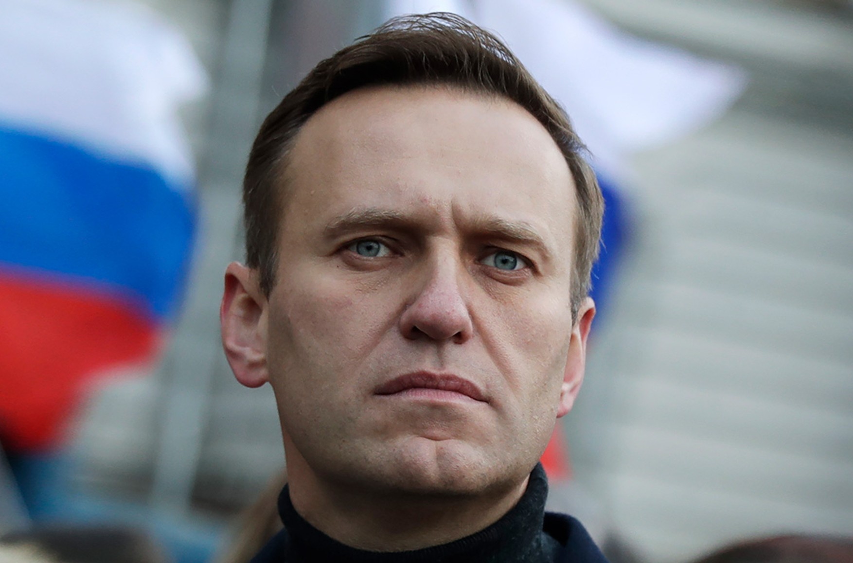 «По стране будут бегать 5 миллионов уклоняющихся, а за ними — миллион ментов» — Навальный о мобилизации в РФ