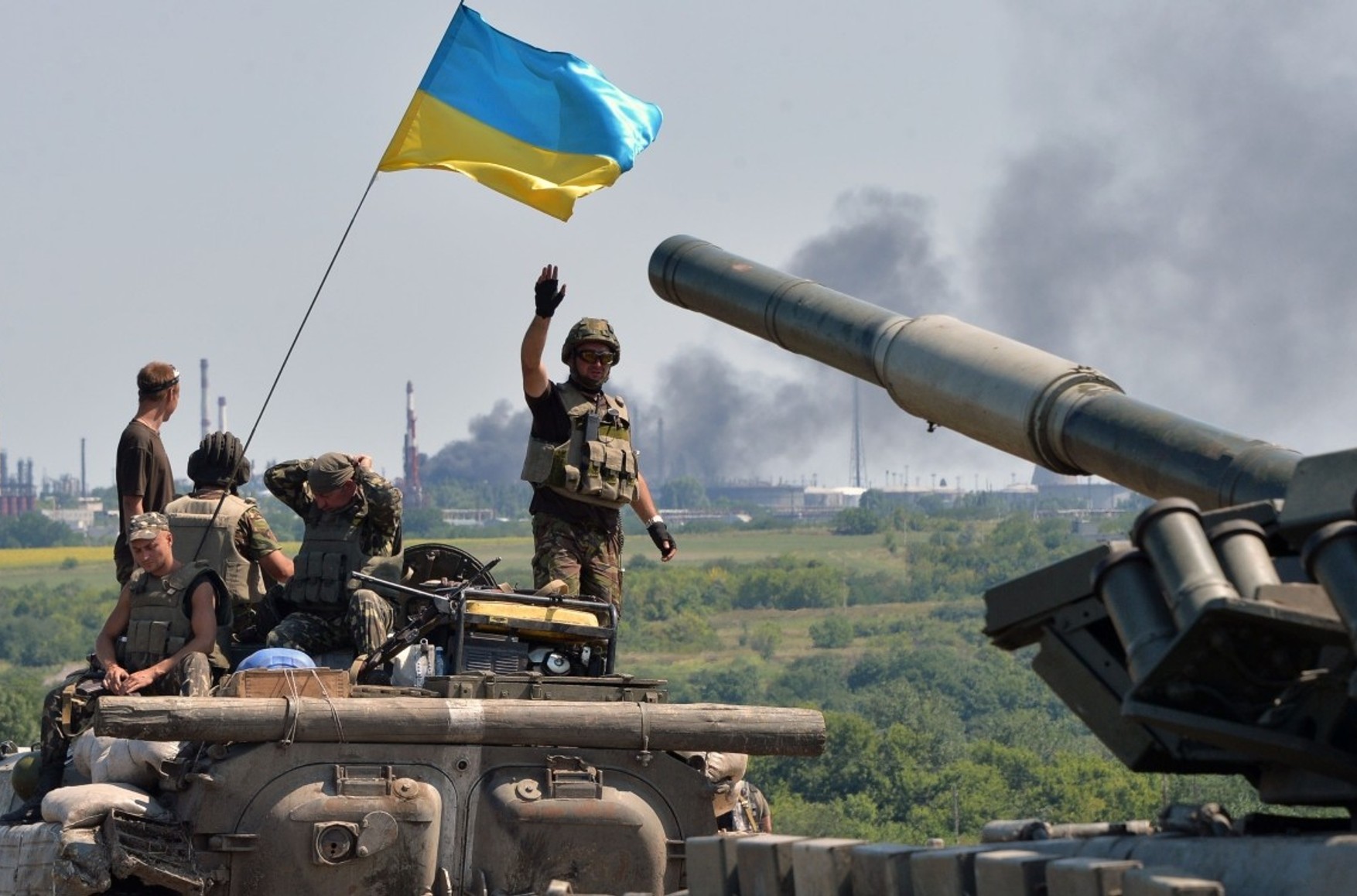Российская армия отступала под Харьковом в «явной панике», бросая ценное вооружение. Главное о контрнаступлении ВСУ к этому часу