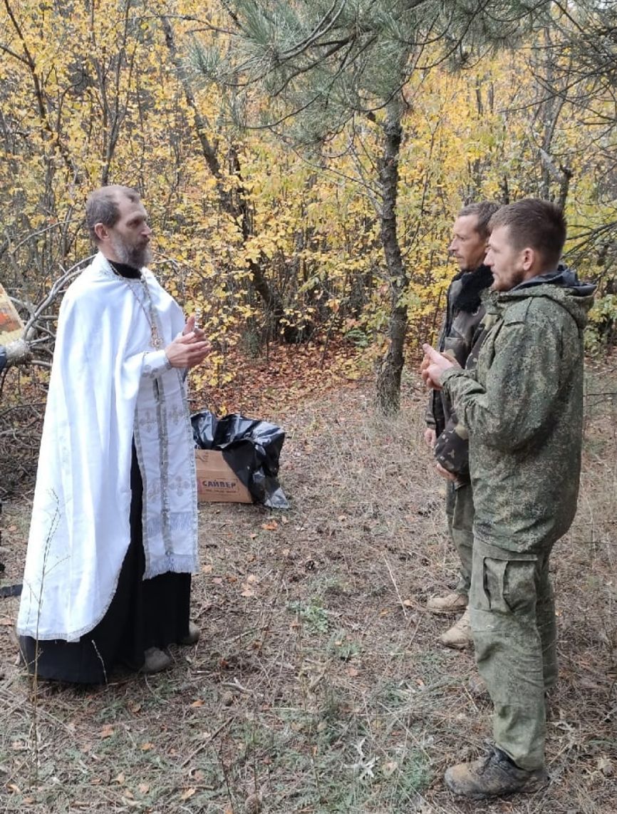 Уфимский протоиерей покрестил российских военных в мешках для трупов 