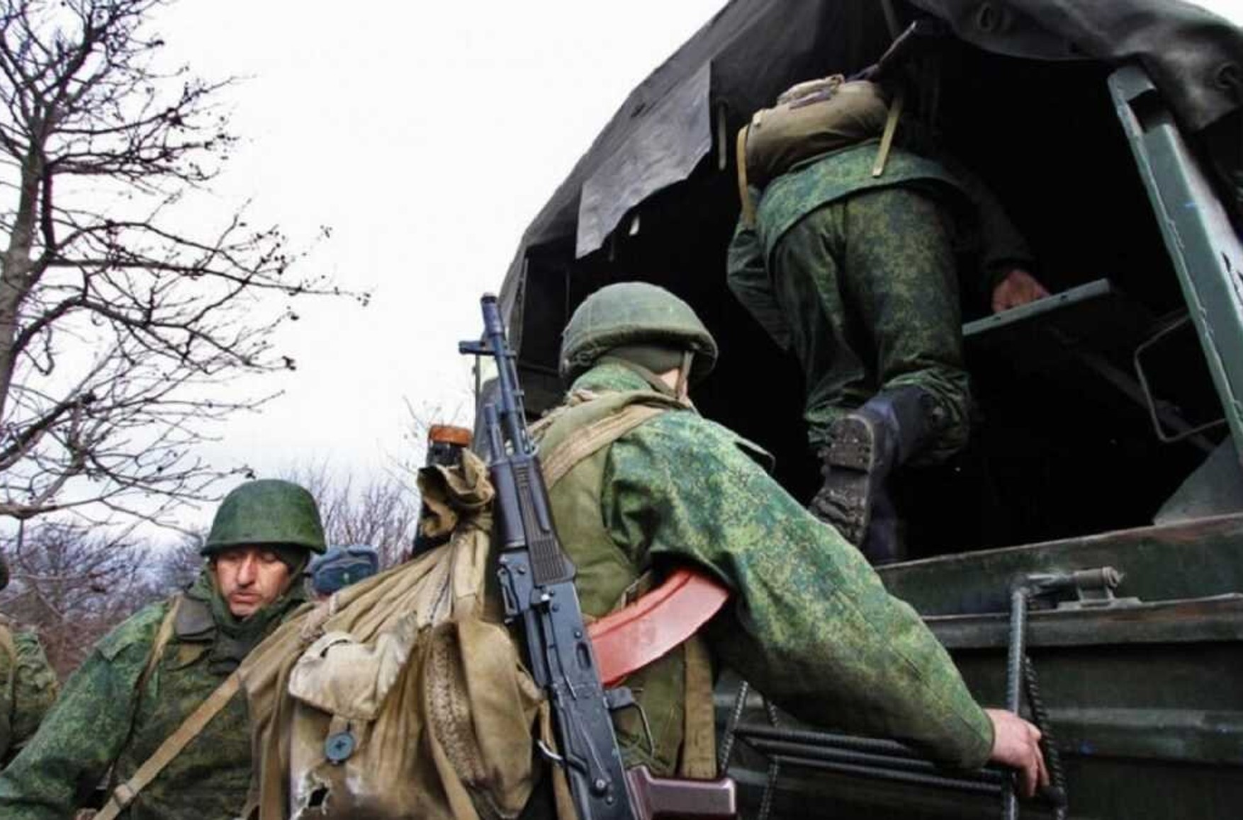 С 2014 года около 36 тысяч крымчан и севастопольцев были призваны в российскую армию — МИД Украины