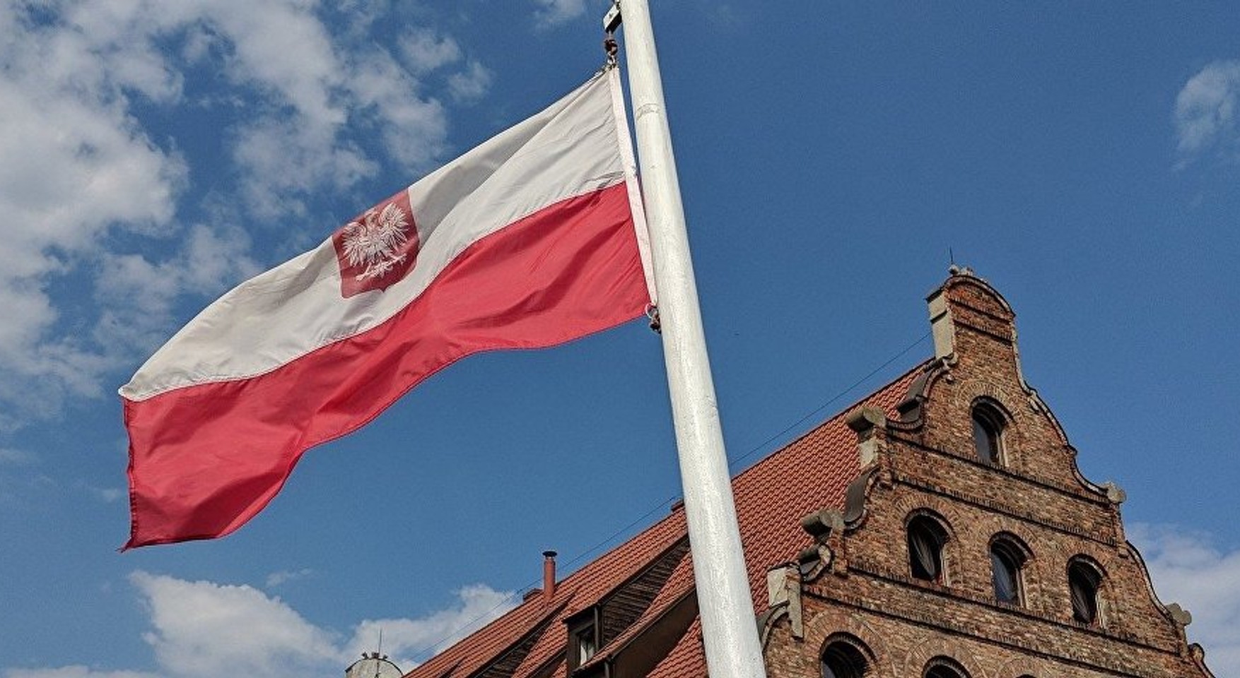 Сенат Польши признал правящий режим в России террористическим