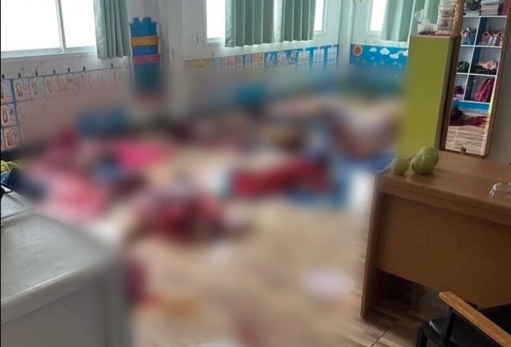 В Таиланде уволенный полицейский ворвался в детский центр, убил 34 человека и покончил с собой