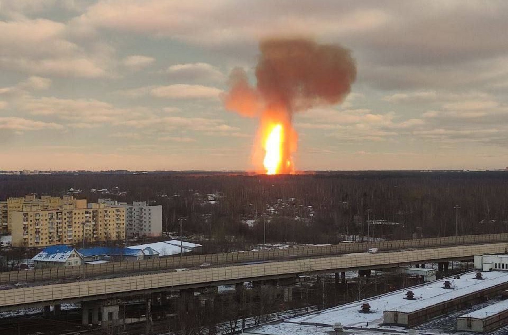На газопроводе под Петербургом прогремел сильный взрыв