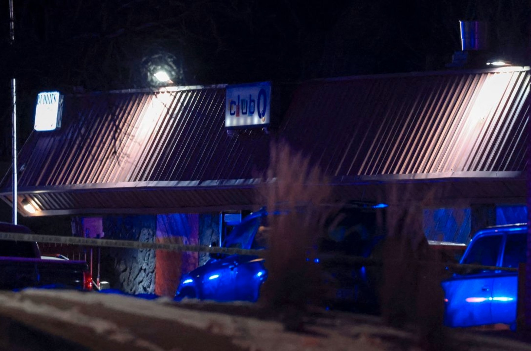 В результате стрельбы в гей-клубе в Колорадо-Спрингс погибли пять человек