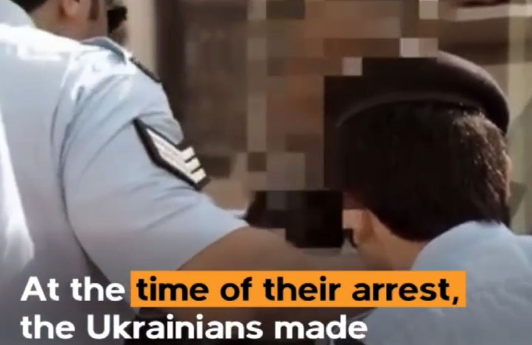 Фейк кремлевских СМИ: украинские болельщики в Катаре пририсовали символу чемпионата мира гитлеровские усы