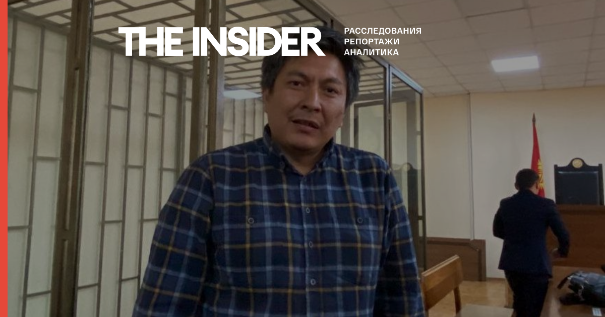 Расследователя Болота Темирова депортировали из Кыргызстана в Россию 