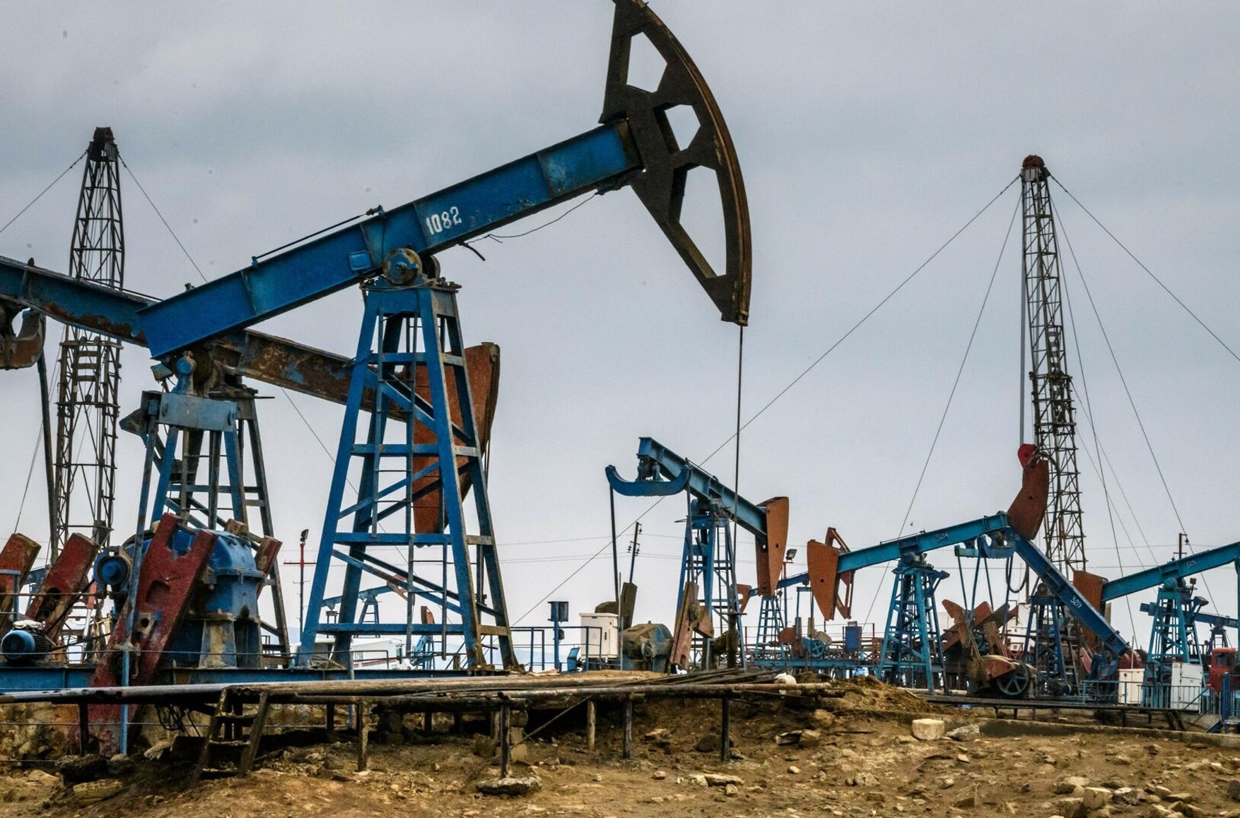 Bloomberg: Россия запретит продажу нефти странам, которые ввели потолок цен