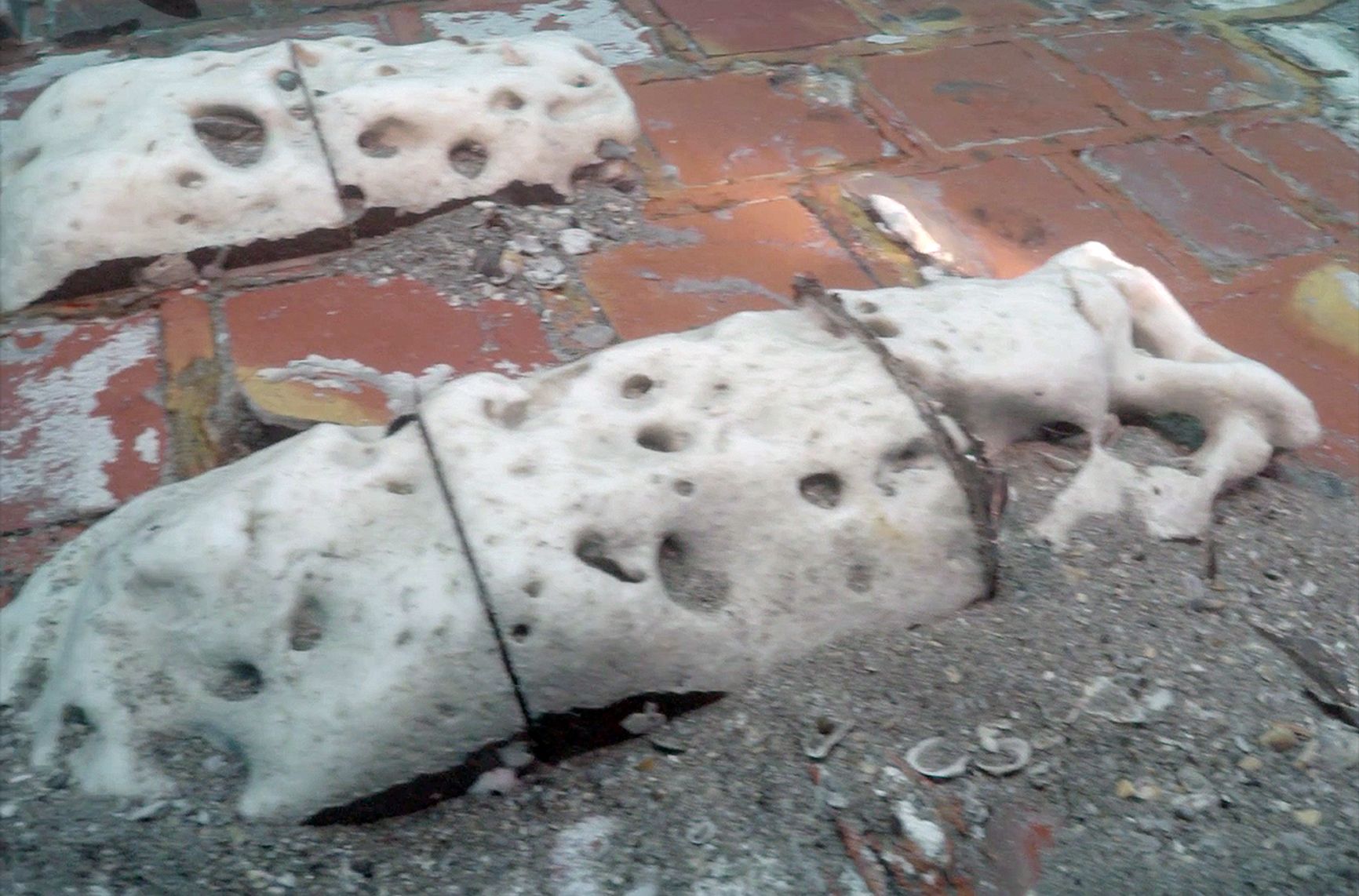 Кинематографисты нашли часть разрушенного космического корабля «Челленджер» на дне океана