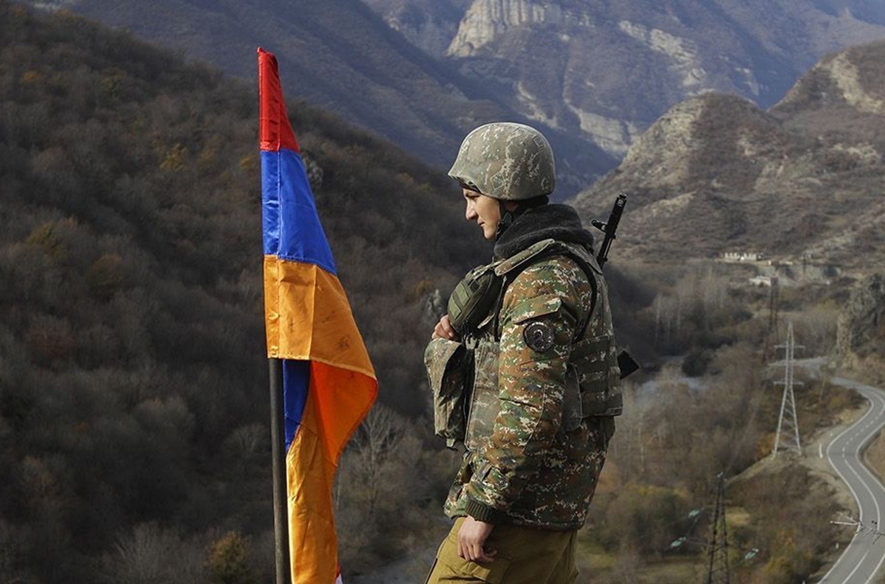 Армения сообщает об обстреле своих позиций Азербайджаном