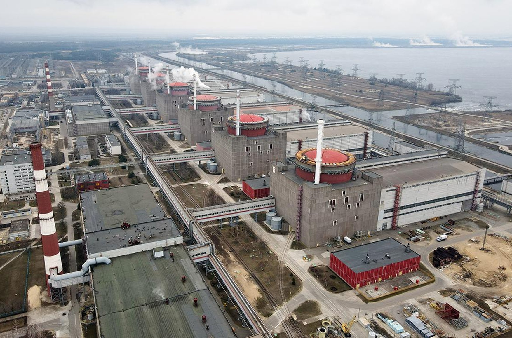 На Запорожской АЭС повреждены емкости с дистиллятами — «Росэнергоатом»