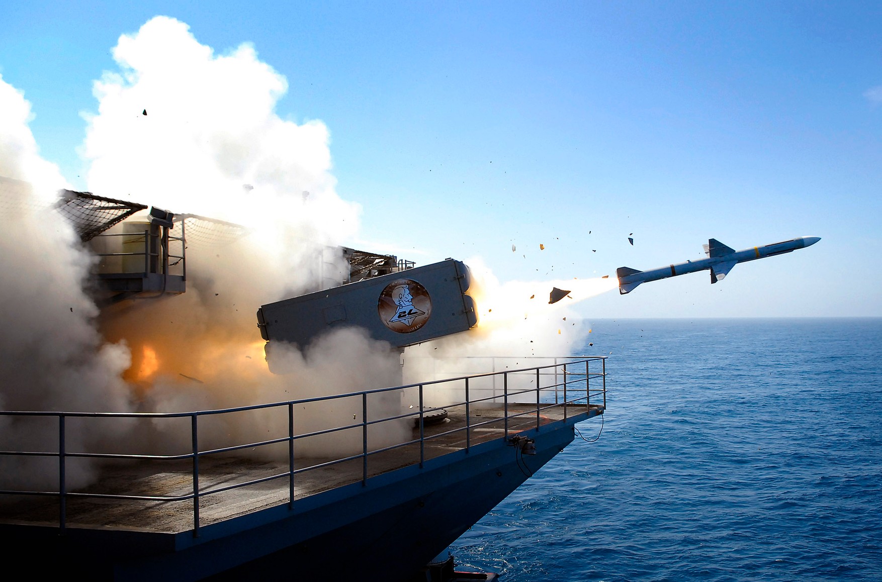 США передадут Украине зенитные ракеты Sea Sparrow, которые модифицируют под советские «Буки»