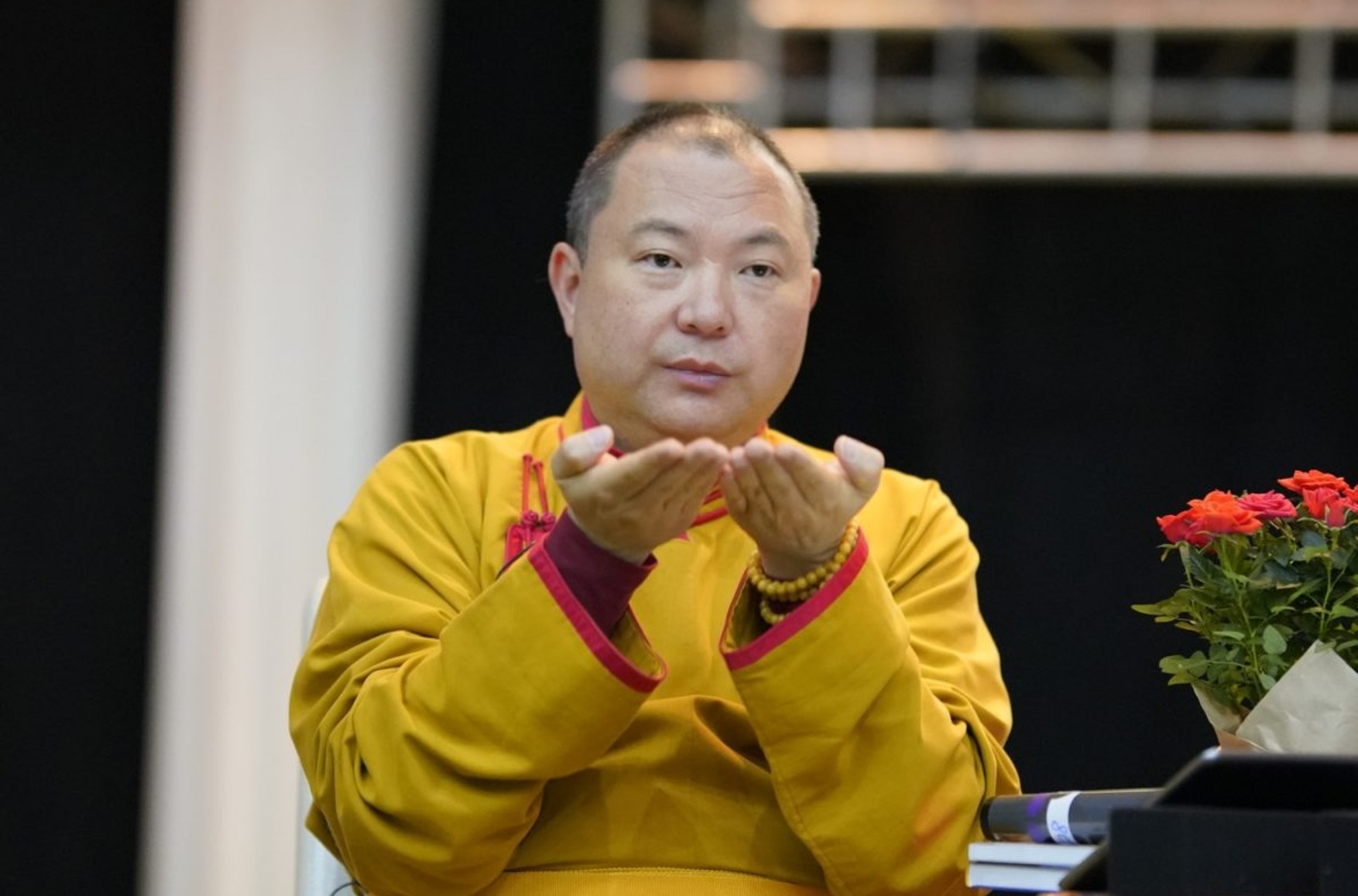 Почетный представитель Далай-ламы в России покинул свой пост из-за «иноагентства»