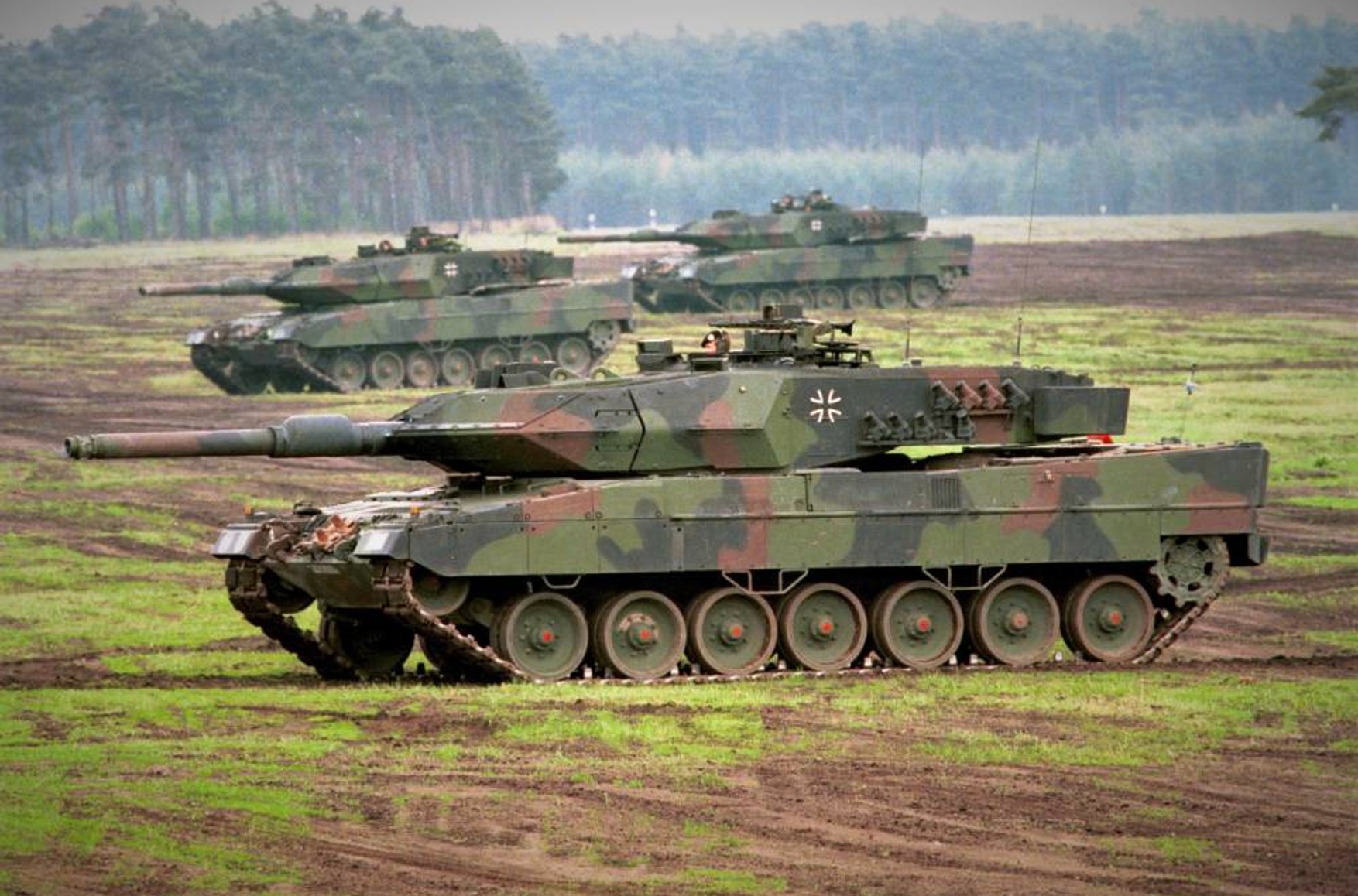 Spiegel: Германия отправит Украине танки Leopard